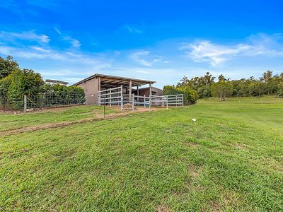 44 Holloway Drive, Sugarloaf