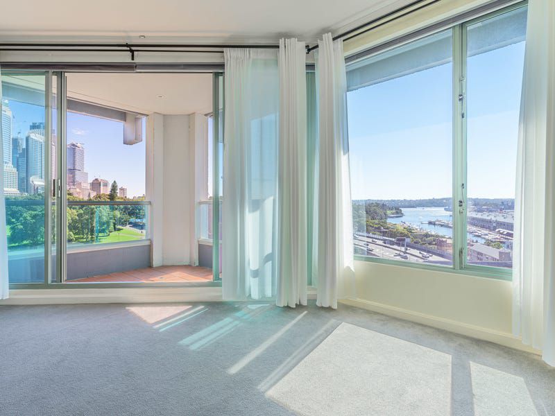 40 Sir John Young Crescent, Woolloomooloo