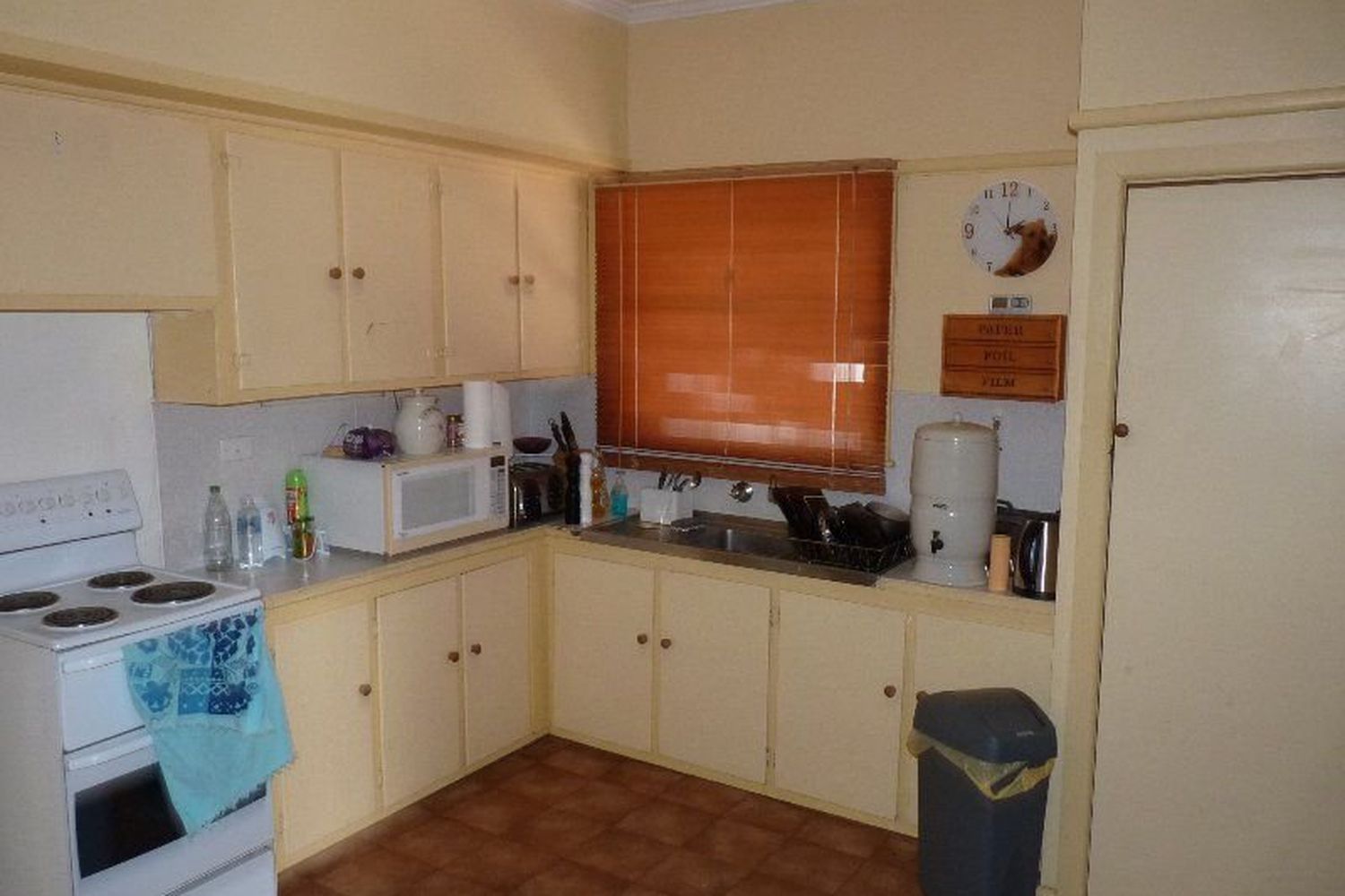 8 Sinclair Place, Horsham