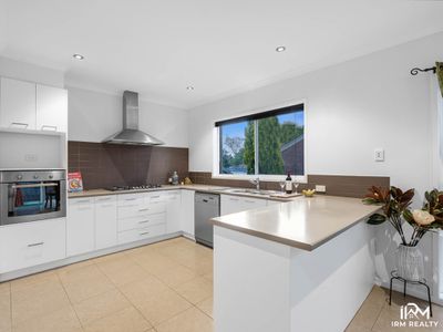 17 ST JOHNS COURT, South Morang