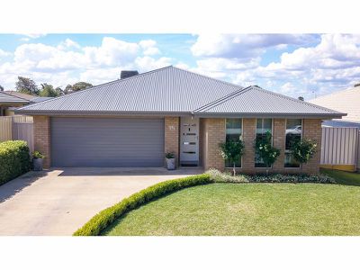 15 Linda Drive, Dubbo