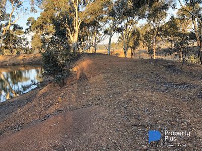 1 Bendigo-Maryborough Road, Shelbourne