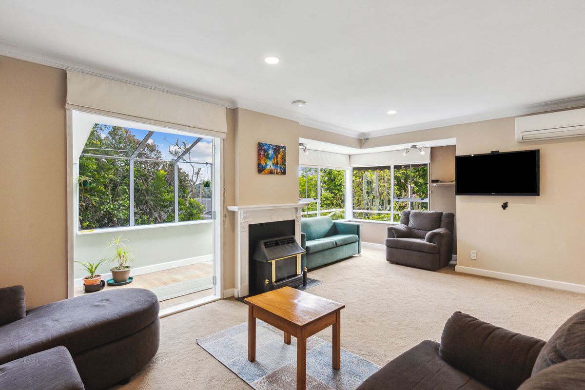 15B Kakariki Grove, Waikanae