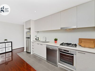 A308 / 81-86 Courallie Avenue, Homebush West