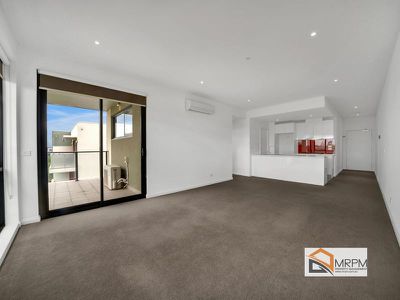 302 / 90 La Scala Avenue, Maribyrnong