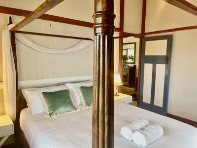 17 Denham Street, Stanthorpe