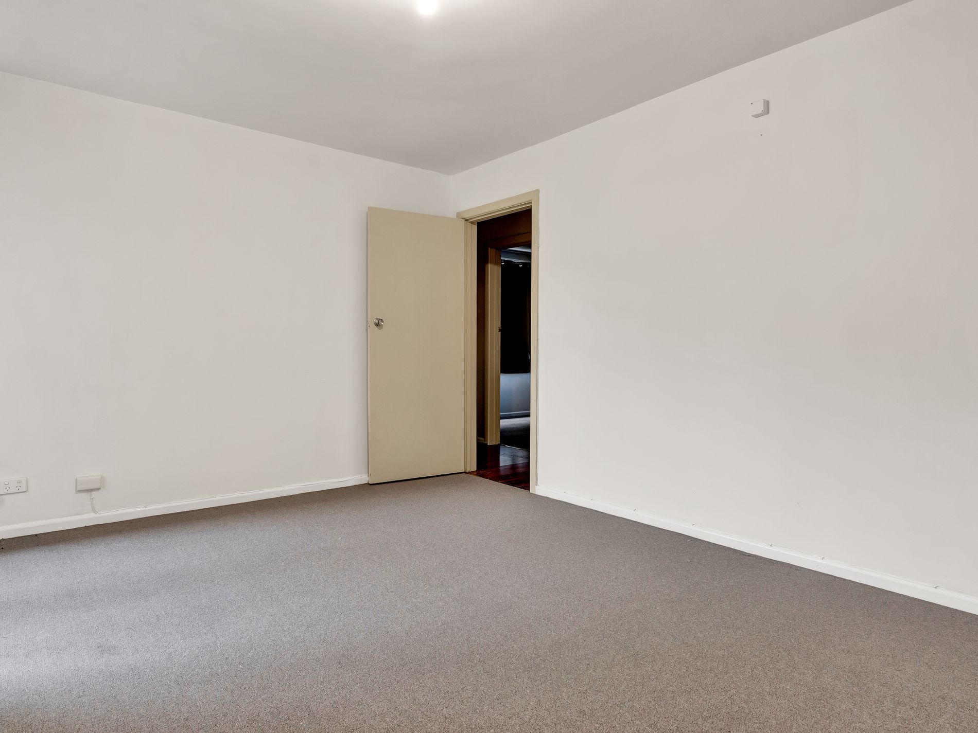 2 / 13-15 Speight Street, Newport