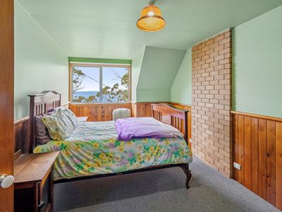 5190 Channel Highway, Gordon