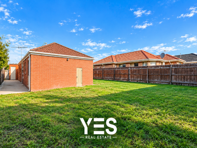4 Nyah Place, Cranbourne West