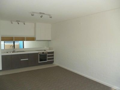 67 / 59 Breaksea Drive, North Coogee