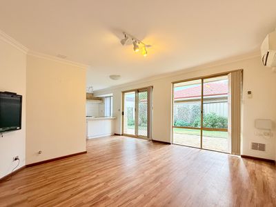 4 / 5-7 Helm Street, Mount Pleasant