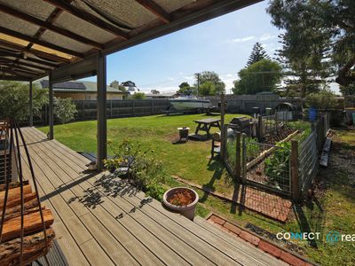 19 Lyall Street, Tooradin