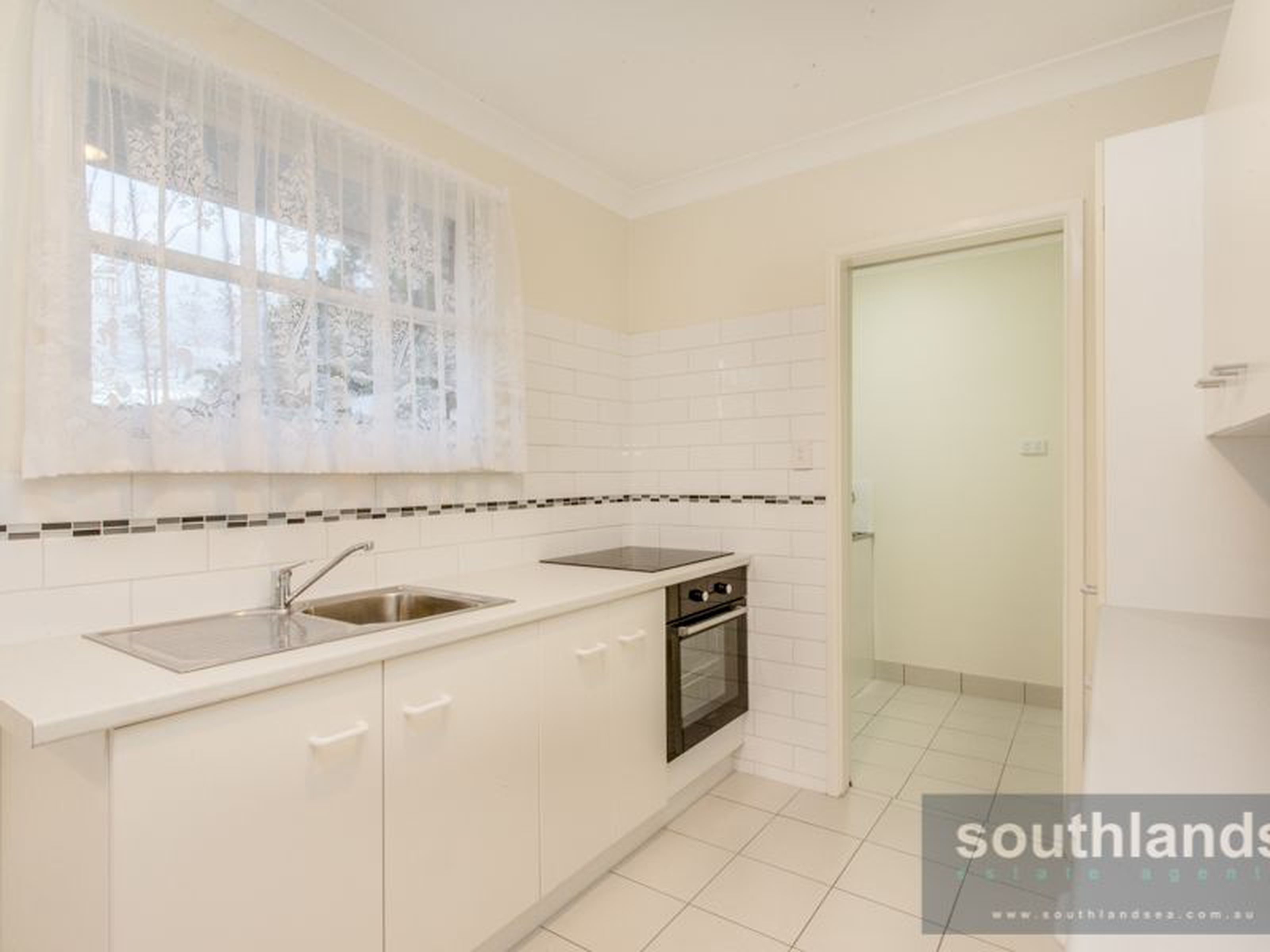 6 Lucy Street, KINGSWOOD