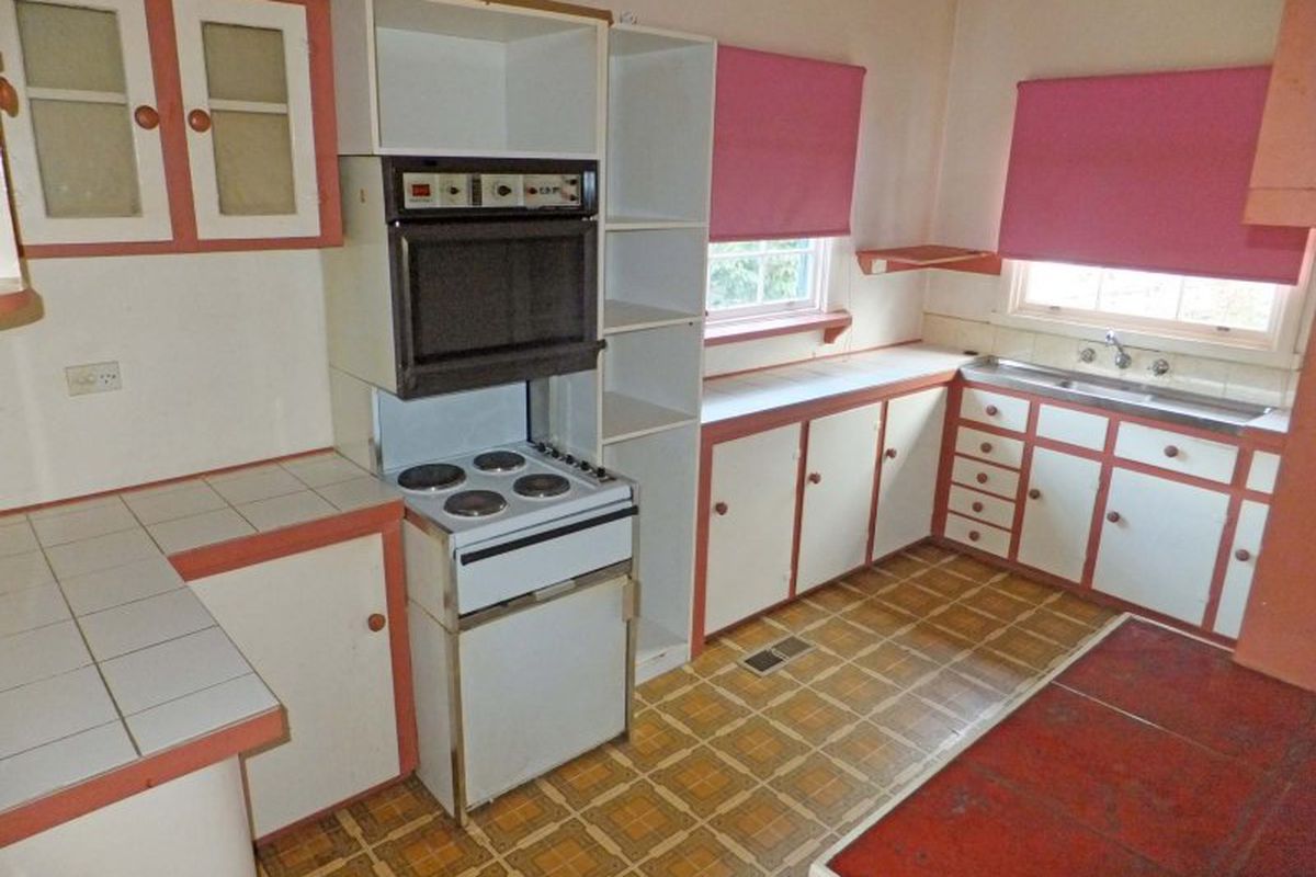 61 Midland Highway, Stanhope