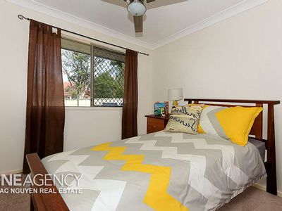 16 Richard Street, Camira