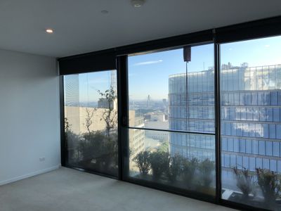 W1515.1 / 2 Chippendale Way, Chippendale