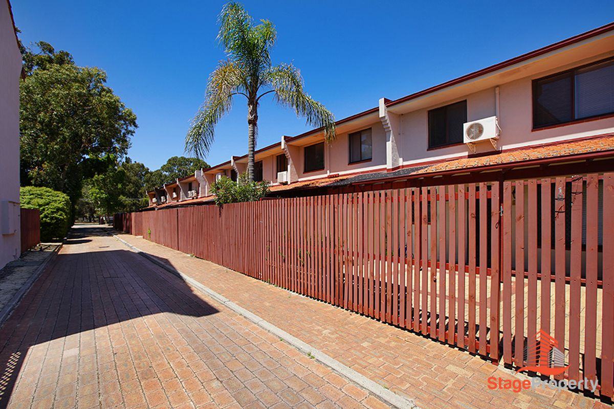 12 / 33 Farina Drive, Yokine