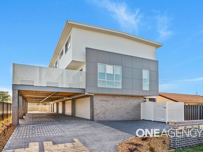 3 / 4 Addison Avenue, Lake Illawarra