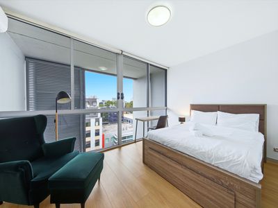 621 / 222 Botany Road, Alexandria