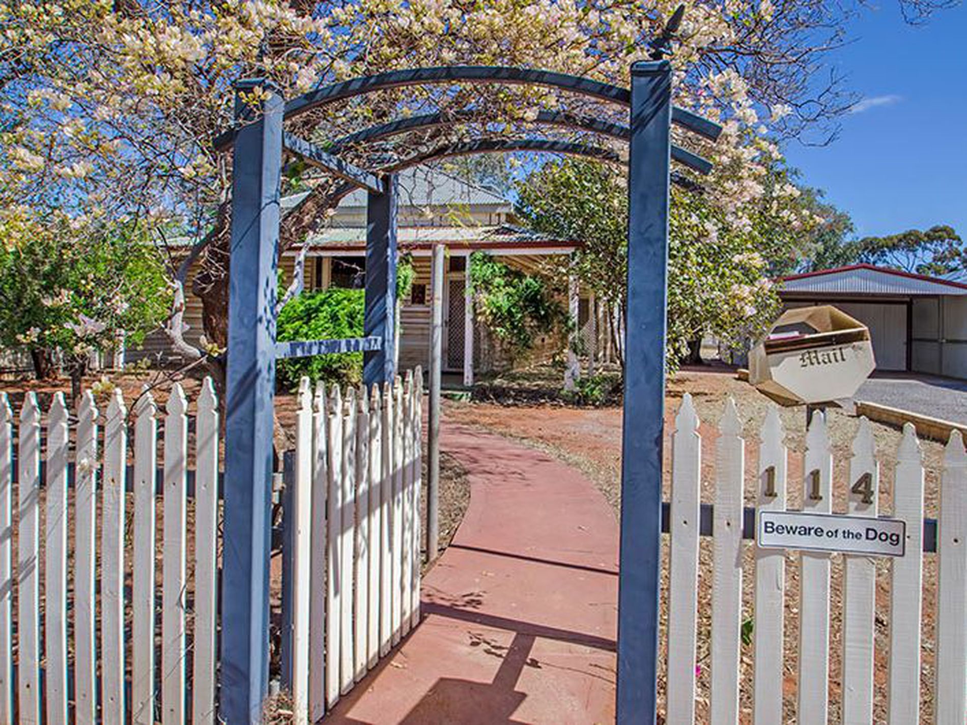 114 Wittenoom Street, West Lamington