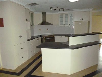 2 Cudgegong Place, Dubbo