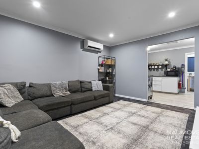 26 Montrose Avenue, Girrawheen