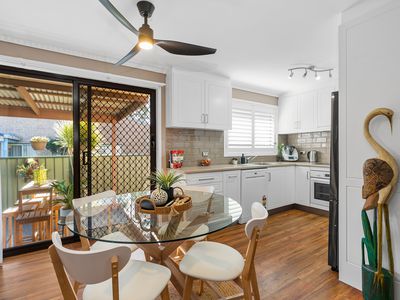 1 / 6 Waroo Place, Bomaderry