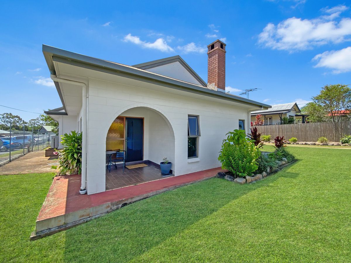 44 Tolga Road, Atherton