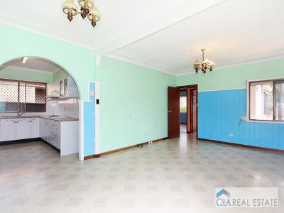 61 Dennistoun Avenue, Guildford West