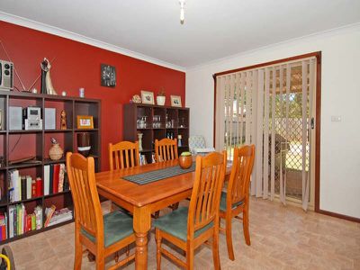 6 Montgomery Lane, Hannans