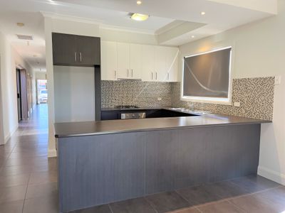 1 / 159 Botanica Springs Boulevard, Brookfield