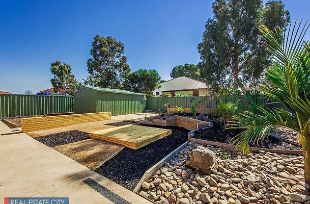 22 Fawkner Lane, Craigieburn