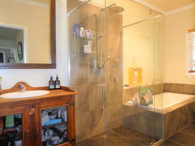 20 Livingstone St, Avenel