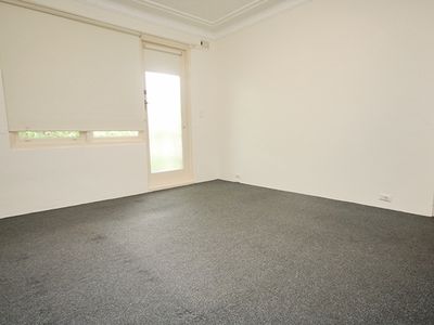 5 / 32 Hampden Road, Lakemba