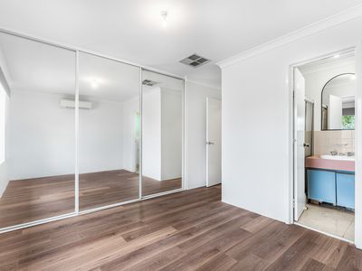 4 Barge Court, Armadale