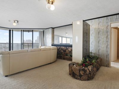 25 / 5 Admiralty Drive, Surfers Paradise