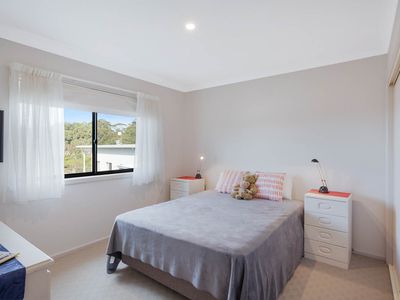 2 Elizabeth Parade, Tura Beach