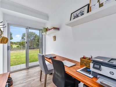 26 Lakeside Drive, Beachport