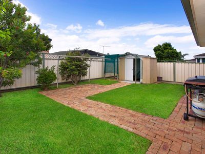 15 Amanda Place, Horsley
