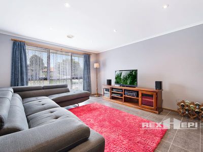 11 Mollisons Hill, Hampton Park