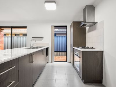 5 ANGERTON MEWS, Baldivis