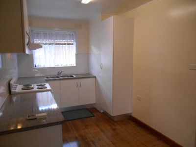 4/1065 High St, Reservoir
