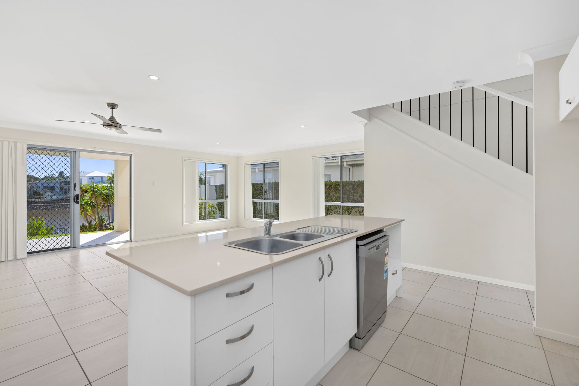 72 North Quay Circuit, Hope Island