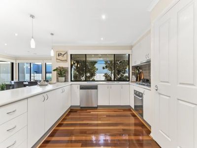 61 Wood Road, Narre Warren South