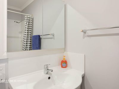 30 / 3211 Princes Highway, Millingandi