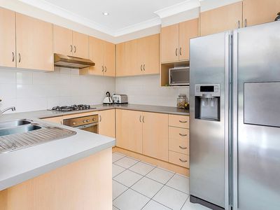 2 / 16 Seymour Drive, Flinders
