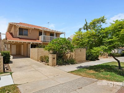 1 / 6 Mary Street, Como