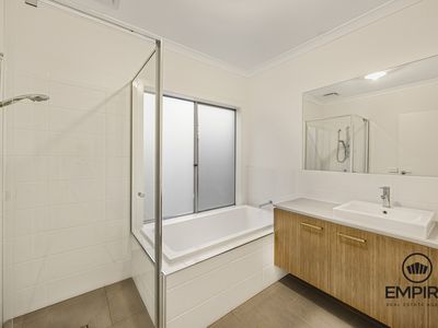 31 Kershope View, Clyde North
