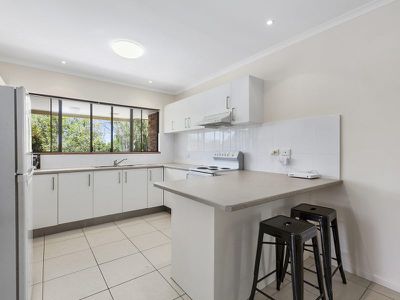 5 Muirfield Crescent, Tewantin