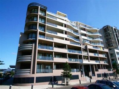 34 / 4 Bank Street, Wollongong